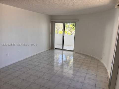 2000 Biarritz Dr 407, Miami Beach FL - photo 7 of 43