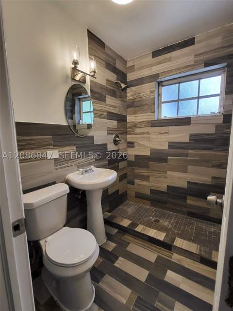 4431 SW 10th St, Miami FL - photo 7 of 15