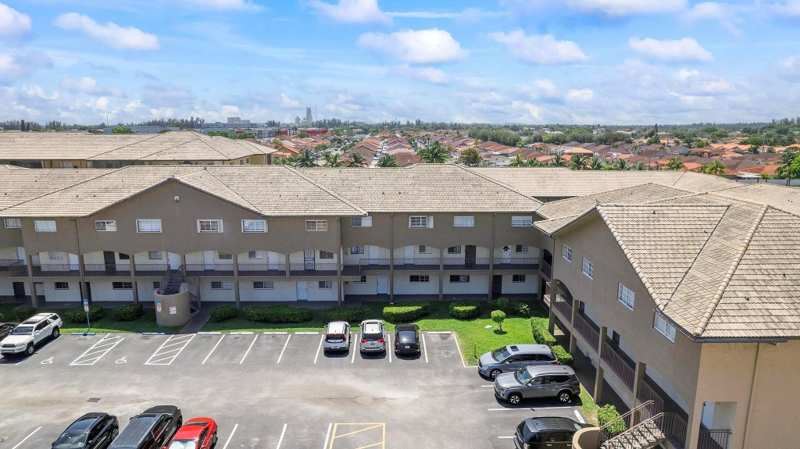 2 bedroom Condominium at 8851 NW 119th Street 5105, Grand Vista Condo, Hialeah — photo 1