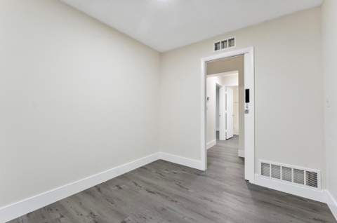 8851 NW 119th Street 5105, Hialeah FL - photo 10 of 27