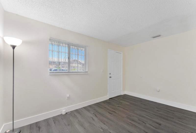 2 bedroom Condominium at 8851 NW 119th Street 5105, Grand Vista Condo, Hialeah — photo 4