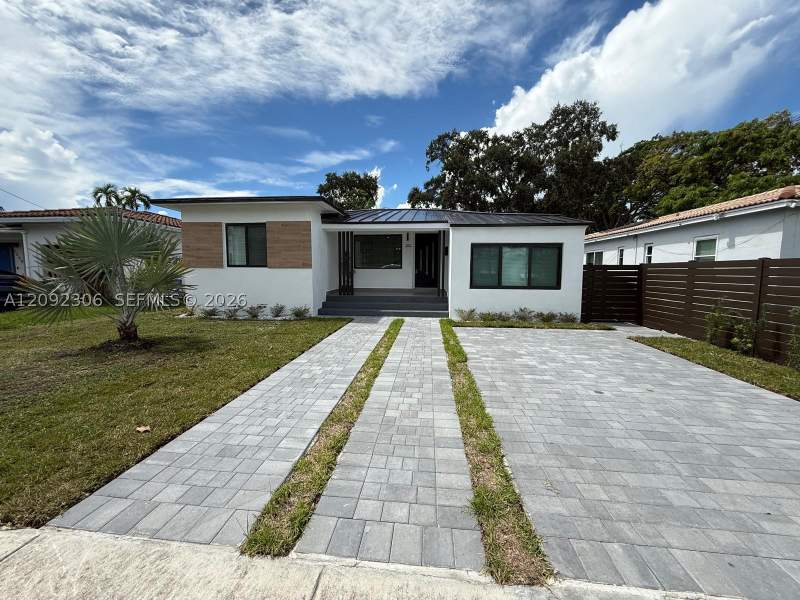 3 bedroom SingleFamilyResidence at 2350 SW 22nd Ave, Silver Bluff Ests-Sec A, Miami — photo 2