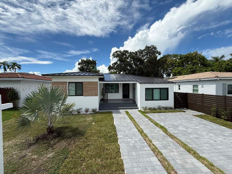 3 bedroom SingleFamilyResidence at 2350 SW 22nd Ave, Silver Bluff Ests-Sec A, Miami — photo 5