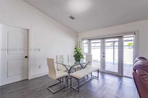 11389 SW 185th Ter, Miami FL - photo 13 of 47