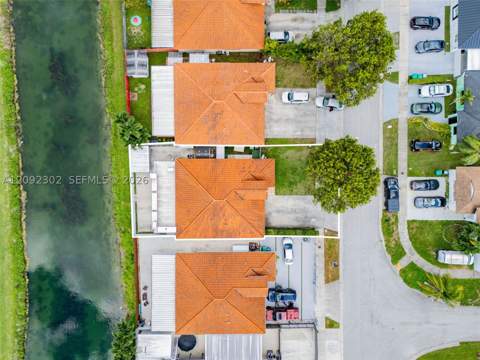 11389 SW 185th Ter, Miami FL - photo 6 of 47
