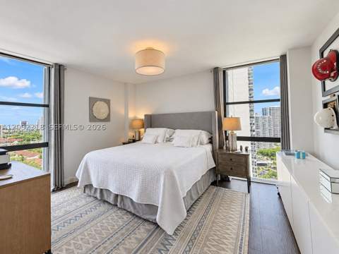 3625 N Country Club Dr 2003, Aventura FL - photo 14 of 27