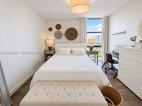 3625 N Country Club Dr 2003, Aventura FL - photo 19 of 27