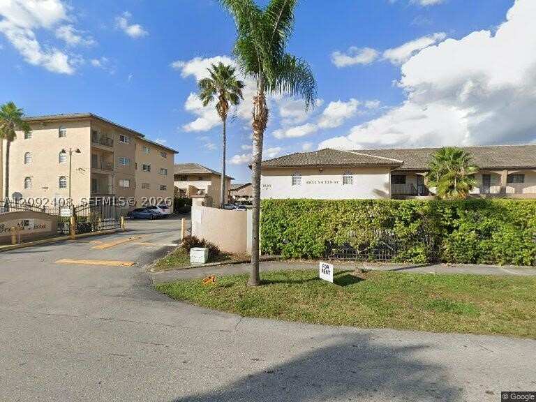 2 bedroom Condominium at 8851 NW 119th St 6113, Grand Vista Condo, Hialeah Gardens — photo 1