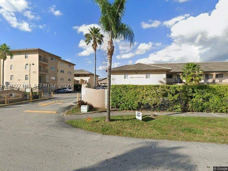 2 bedroom Condominium at 8851 NW 119th St 6113, Grand Vista Condo, Hialeah Gardens — photo 2