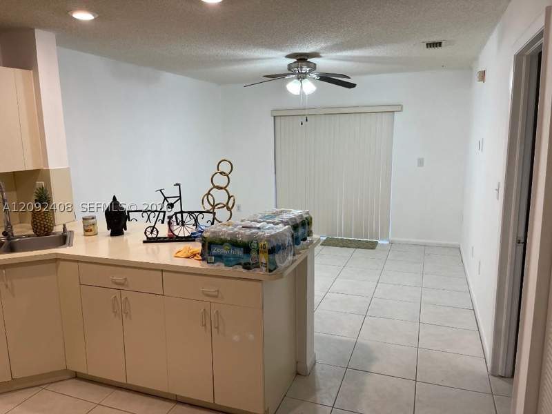2 bedroom Condominium at 8851 NW 119th St 6113, Grand Vista Condo, Hialeah Gardens — photo 5
