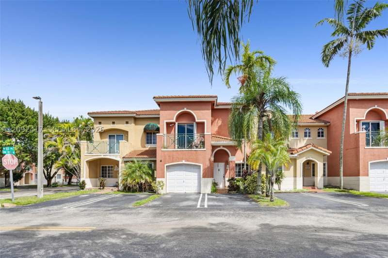 4 bedroom Condominium at 15321 SW 133rd Pl 1007, Vista Alegre Townhomes Vi, Miami — photo 2