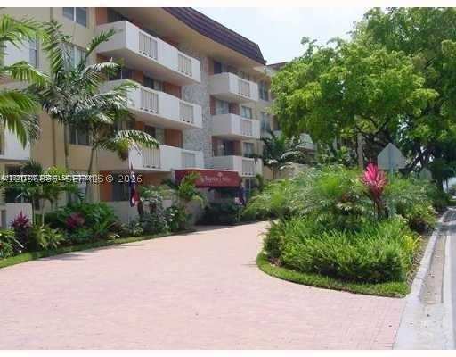 1 bedroom Condominium at 1800 Sans Souci Blvd 428, Bayview Palms Condo, North Miami — photo 1