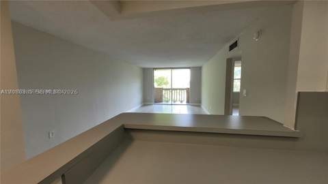 1800 Sans Souci Blvd 428, North Miami FL - photo 13 of 24