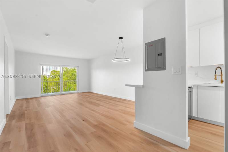 1 bedroom Condominium at 2929 Point East Dr A303, Point East One Condo-Bldg, Aventura — photo 2