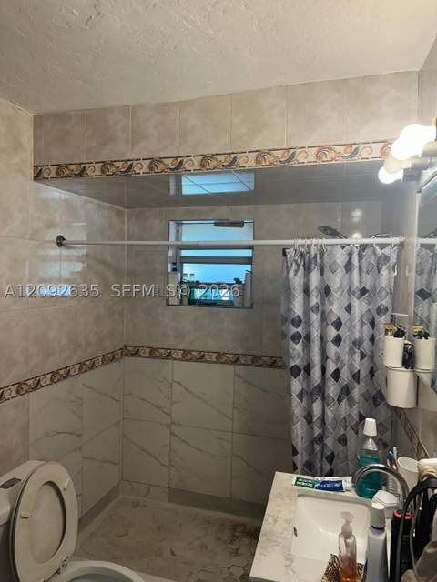 3425 NW 14th Ave, Miami FL - photo 7 of 31