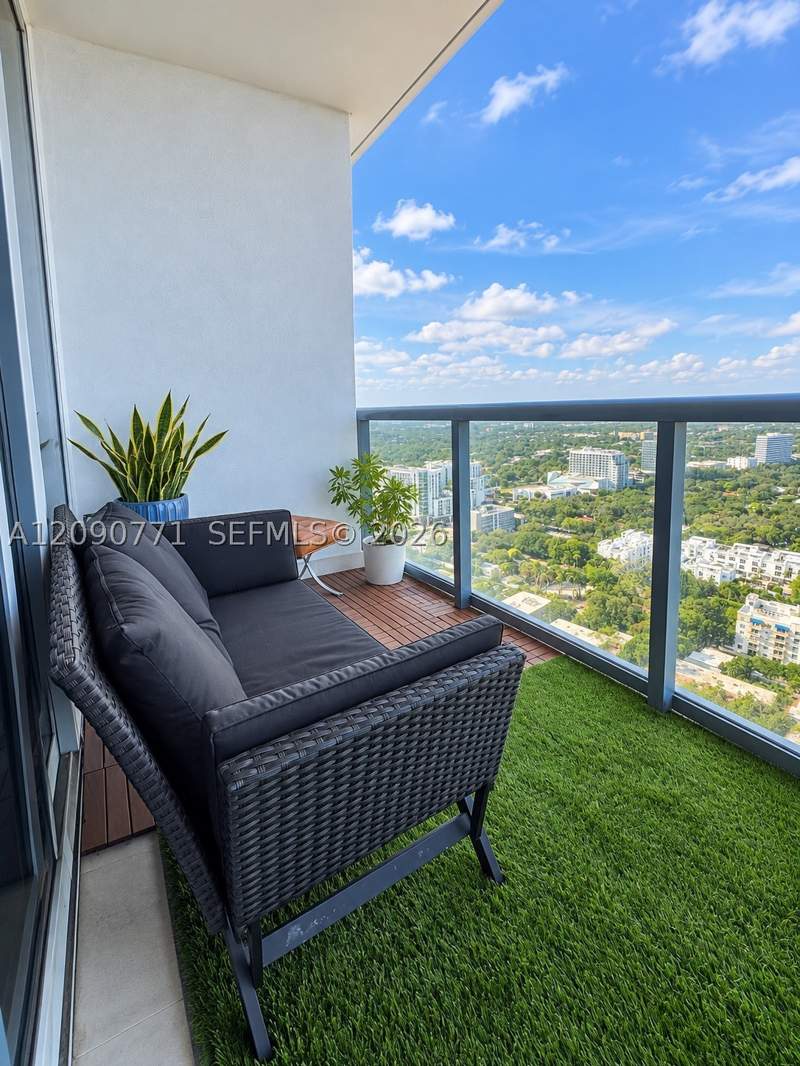 1 bedroom Condominium at 601 NE 36th St 3105, Blue Condo, Miami — photo 3