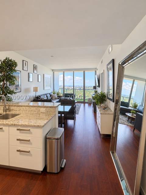 601 NE 36th St 3105, Miami FL - photo 6 of 32