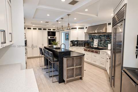 705 Bella Vista Ave, Coral Gables FL - photo 11 of 50