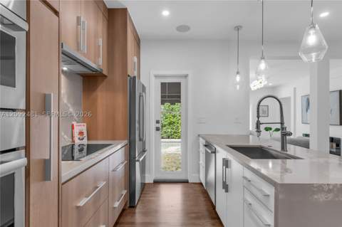 1222 Cortez St, Coral Gables FL - photo 11 of 60