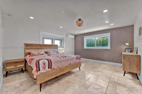 11464 SW 100th Ter, Miami FL - photo 11 of 37