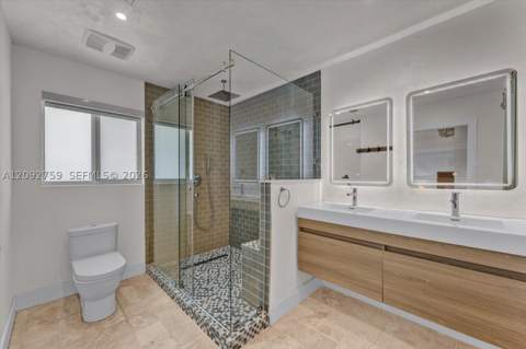 11464 SW 100th Ter, Miami FL - photo 13 of 37