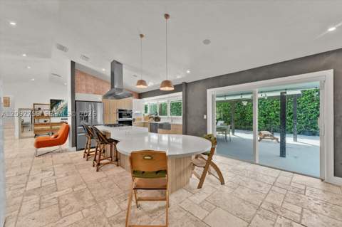 11464 SW 100th Ter, Miami FL - photo 9 of 37
