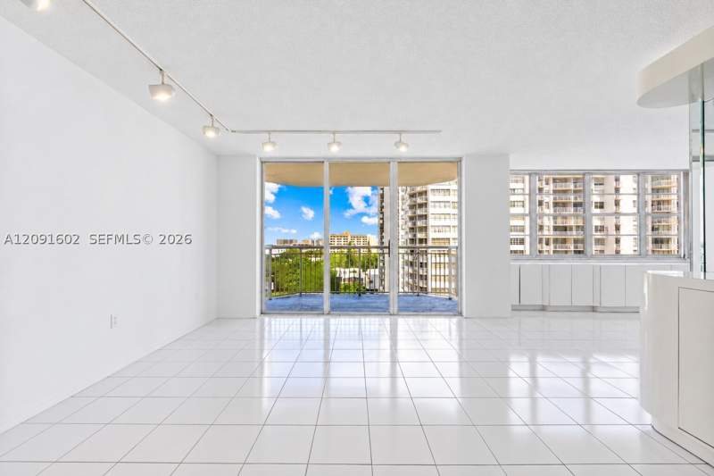 2 bedroom Condominium at 18021 Biscayne Blvd 1102, Del Prado Marina, Aventura — photo 5