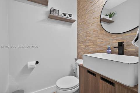 6205 Kendale Lakes Cir 281, Miami FL - photo 13 of 40