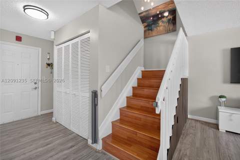 6205 Kendale Lakes Cir 281, Miami FL - photo 18 of 40