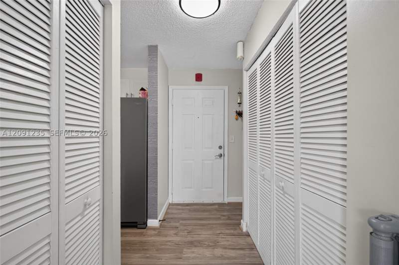 3 bedroom Condominium at 6205 Kendale Lakes Cir 281, Paseo Real Condo, Miami — photo 2