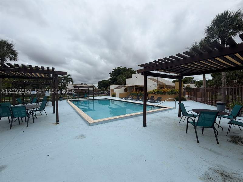 3 bedroom Townhouse at 13193 SW 9th Ter, Trail Run Sec 3, Miami — photo 3