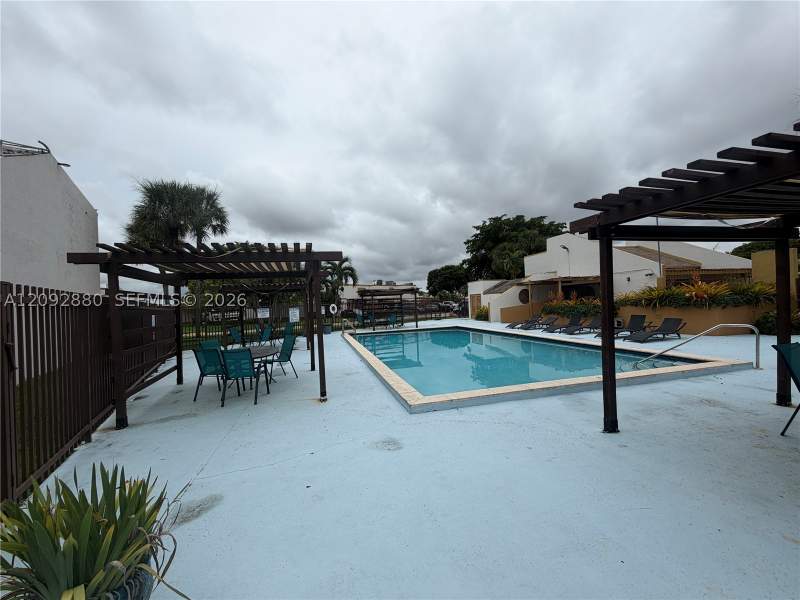 3 bedroom Townhouse at 13193 SW 9th Ter, Trail Run Sec 3, Miami — photo 4