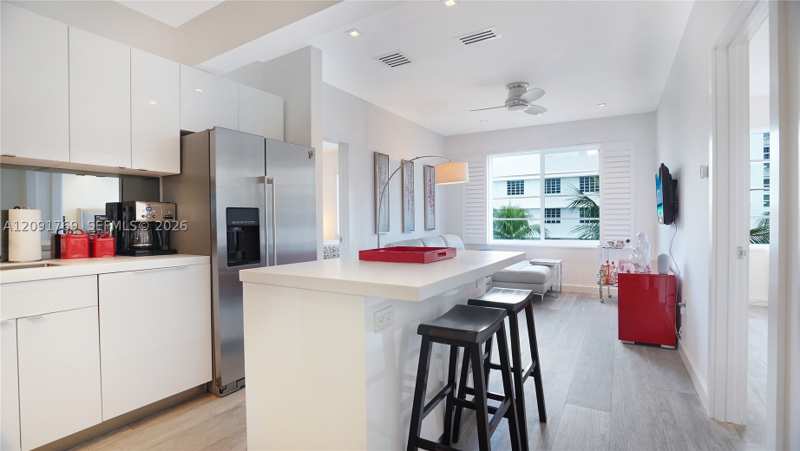 2 bedroom Condominium at 1460 Ocean Dr 407, The Drake Condo, Miami Beach — photo 1