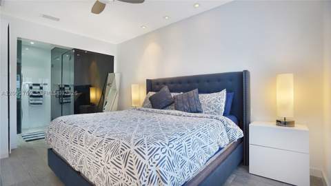 1460 Ocean Dr 407, Miami Beach FL - photo 22 of 37
