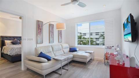 1460 Ocean Dr 407, Miami Beach FL - photo 9 of 37