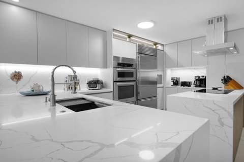 2950 NE 188th Street 122, Aventura FL - photo 10 of 48