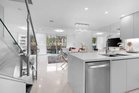 2950 NE 188th Street 122, Aventura FL - photo 11 of 48