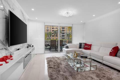 2950 NE 188th Street 122, Aventura FL - photo 20 of 48