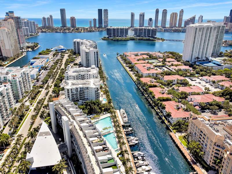 2 bedroom Condominium at 2950 NE 188th Street 122, Artech Residences At Avent, Aventura — photo 4