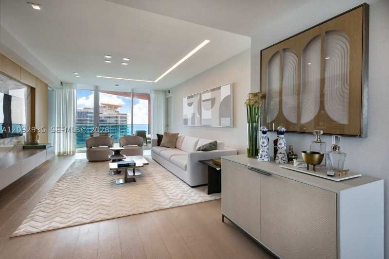 2 bedroom Condominium at 300 S Pointe Dr 4206, Portofino Tower Condo, Miami Beach — photo 1