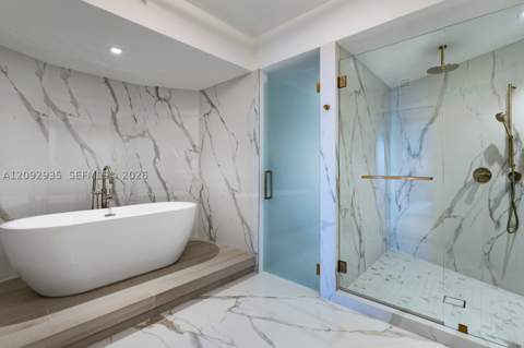 300 S Pointe Dr 4206, Miami Beach FL - photo 13 of 21