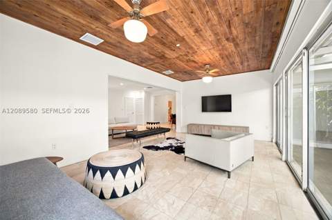 1325 Blue Rd, Coral Gables FL - photo 10 of 24