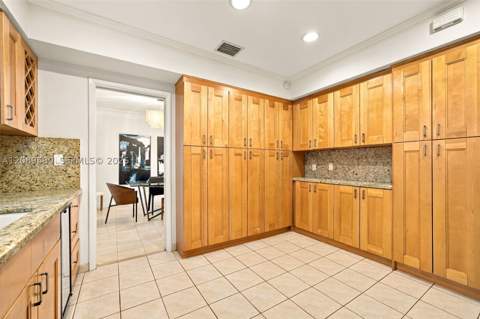 1325 Blue Rd, Coral Gables FL - photo 14 of 24