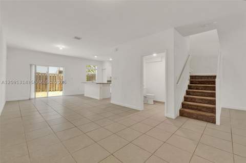 2683 SE 12th St, Homestead FL - photo 8 of 44