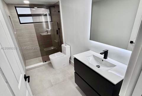 6830 Indian Creek Dr 7E, Miami Beach FL - photo 16 of 45