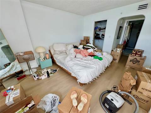 6830 Indian Creek Dr 7E, Miami Beach FL - photo 20 of 45
