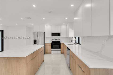 20154 NW 12th Pl, Miami Gardens FL - photo 10 of 41