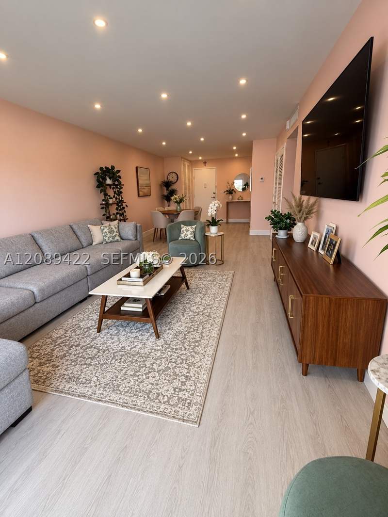 2 bedroom Condominium at 1450 Lincoln Rd 406, Lincoln Bay Towers Condo, Miami Beach — photo 3