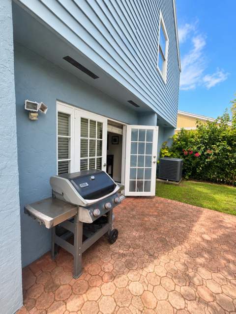 22245 SW 100th Avenue, Cutler Bay FL - photo 16 of 18
