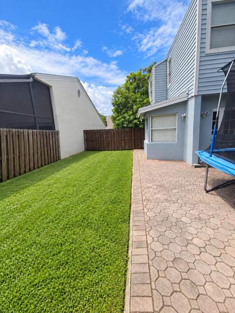 22245 SW 100th Avenue, Cutler Bay FL - photo 17 of 18